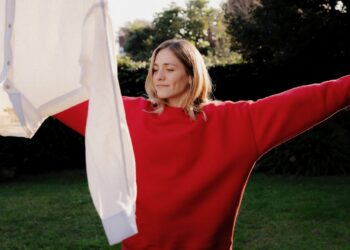 Rocío Igarzábal lança “Volare”, single que encerra seu novo EP e traz homenagem especial à sua história