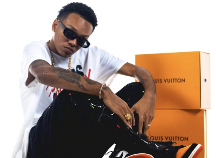 MC Erik anuncia o lançamento de “Qual Seu Desejo?” com JayA Luuck e MC KZS como prévia do álbum “7 Chaves”