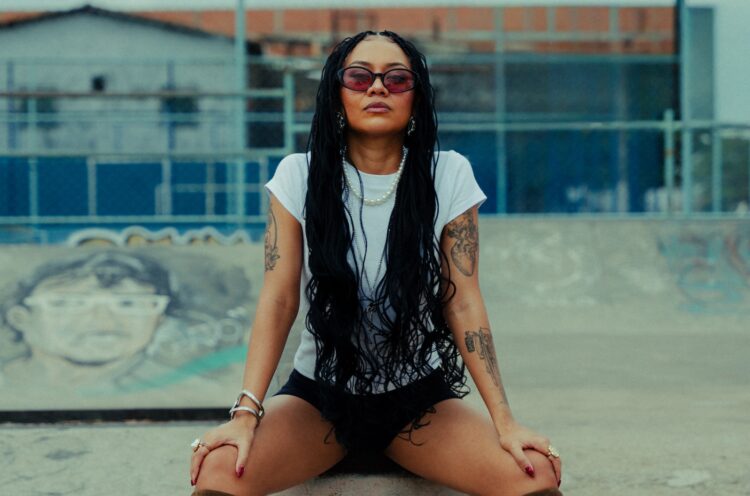 Rapper Anna Suav leva potência da mulher negra para tour no Rio de Janeiro