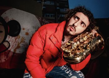 Nick Souza encerra o ano com “Perreo”: uma fusão trilíngue de reggaeton com clipe inédito gravado no Canadá