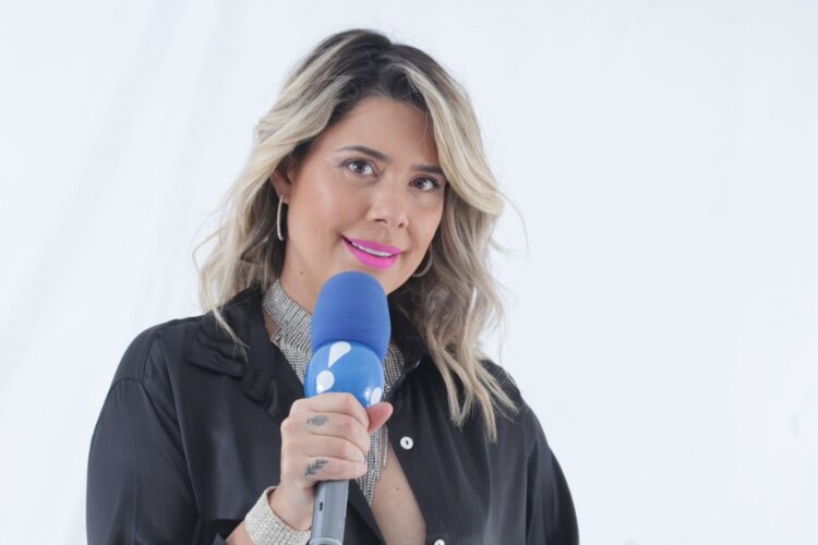 Ana Paula , A Madrinha Do Funk: Da Periferia À Mídia, Uma Voz Que Transforma Cultura Em Potência Social