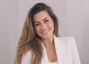 Propósito acima da profissão: A história de transição de Lizzi em Caxias do Sul