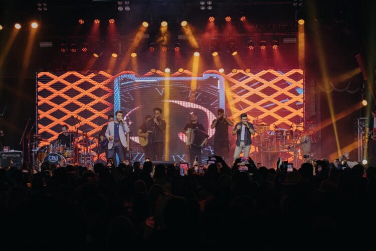 Zé Henrique & Gabriel Esgotam Ingressos No Villa Country E Abrem Oficialmente A Turnê 2026